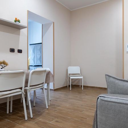 Casa Vacanze Alla Maison Fiumicino Bagian luar foto